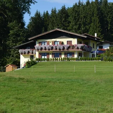 Am Randersberg - Nr 4 *